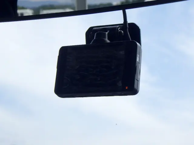 いすゞ エルフ 2RG-NMR88R(2WD)の写真15