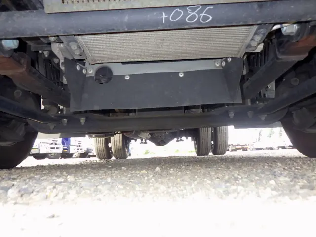 いすゞ エルフ 2RG-NMR88R(2WD)の写真20