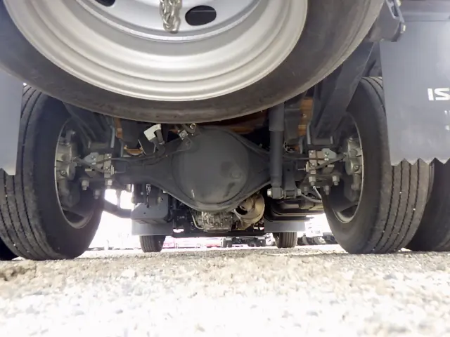 いすゞ エルフ 2RG-NMR88R(2WD)の写真23