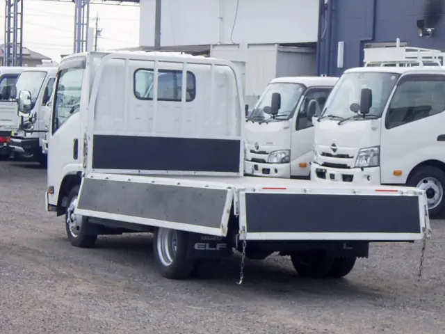いすゞ エルフ 2RG-NMR88R(2WD)の写真37