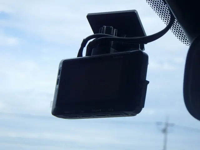 トヨタ ハイエース 3BA-TRH214W(2WD)の写真22
