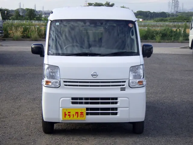 日産 クリッパーバン 5BD-DR17V(2WD)の写真3