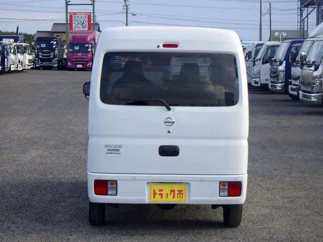 日産 クリッパーバン 5BD-DR17V(2WD)の写真6