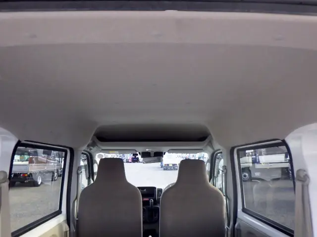 日産 クリッパーバン 5BD-DR17V(2WD)の写真11