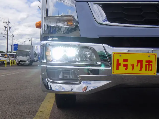三菱 ファイター 2KG-FK65F(2WD)の写真3