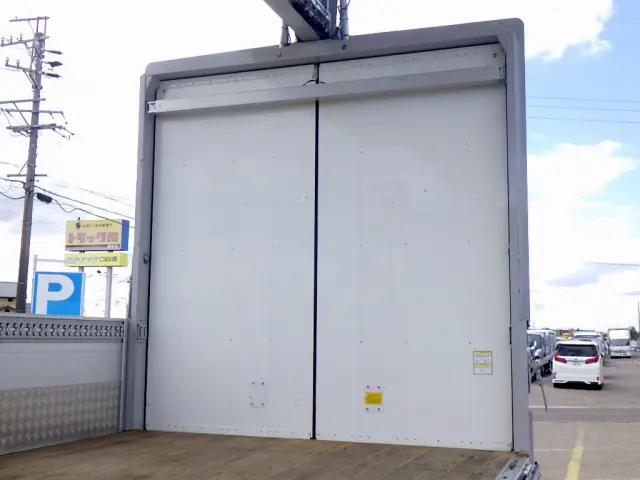 三菱 ファイター 2KG-FK65F(2WD)の写真7