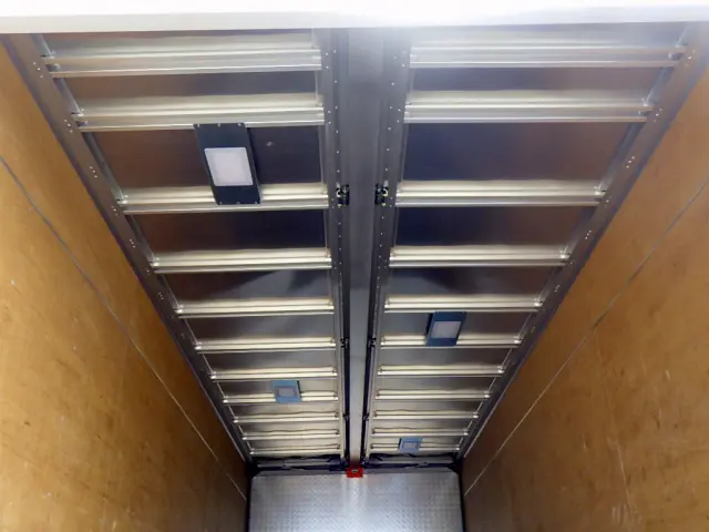 三菱 ファイター 2KG-FK65F(2WD)の写真12