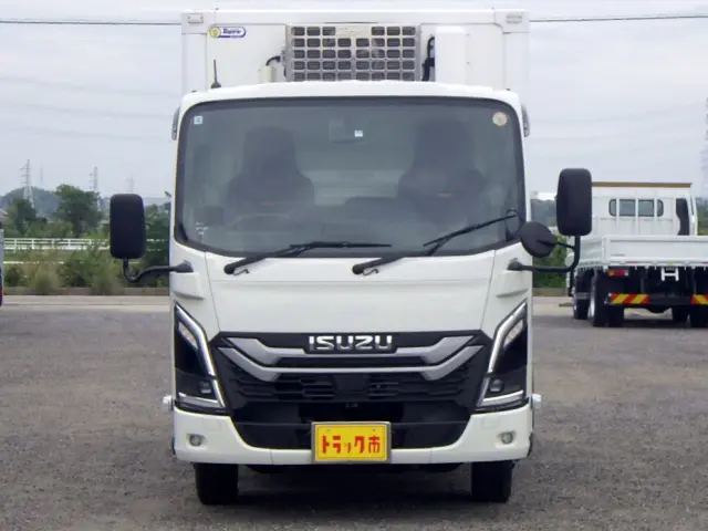 いすゞ エルフ 2RG-NLR88AM(2WD)の写真3