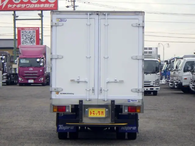いすゞ エルフ 2RG-NLR88AM(2WD)の写真6