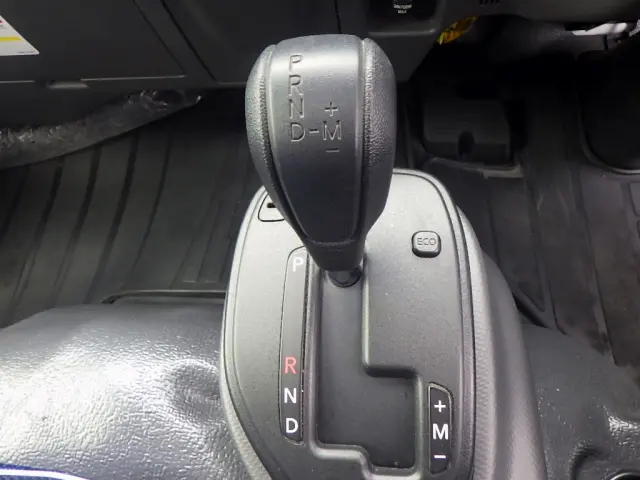 いすゞ エルフ 2RG-NLR88AM(2WD)の写真19