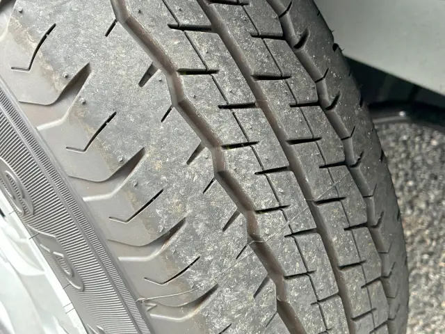 トヨタ ハイエースバン 3DF-GDH201V(2WD)の写真46