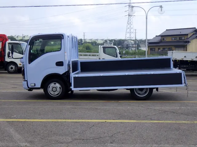 いすゞ エルフ 3DF-NHR87AF(2WD)の写真8