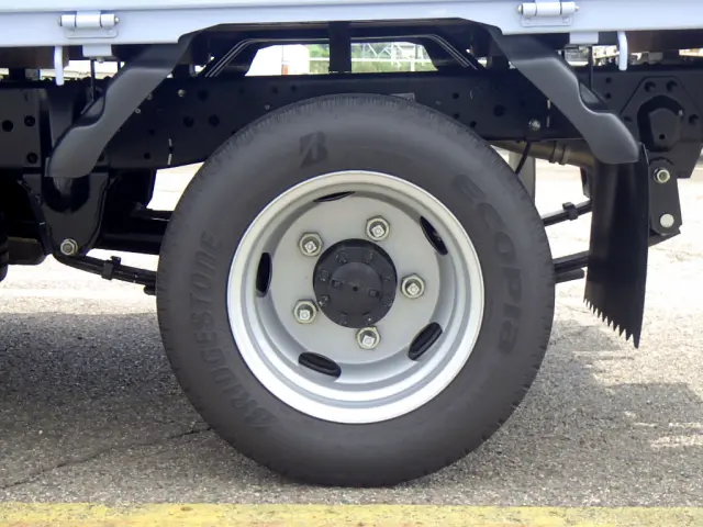 いすゞ エルフ 3DF-NHR87AF(2WD)の写真35