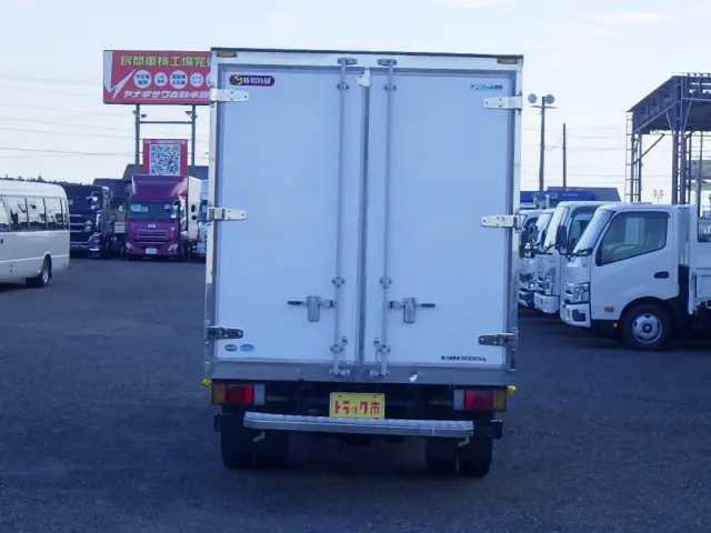 いすゞ エルフ TPG-NMR85AN(2WD)の写真6