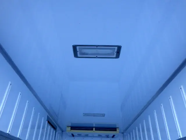 いすゞ エルフ TPG-NMR85AN(2WD)の写真11