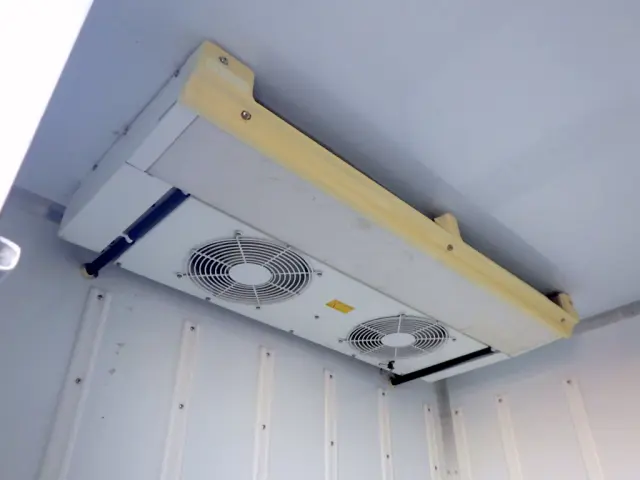 いすゞ エルフ TPG-NMR85AN(2WD)の写真16