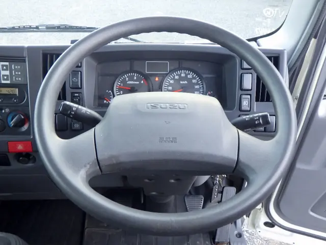 いすゞ エルフ TPG-NMR85AN(2WD)の写真20