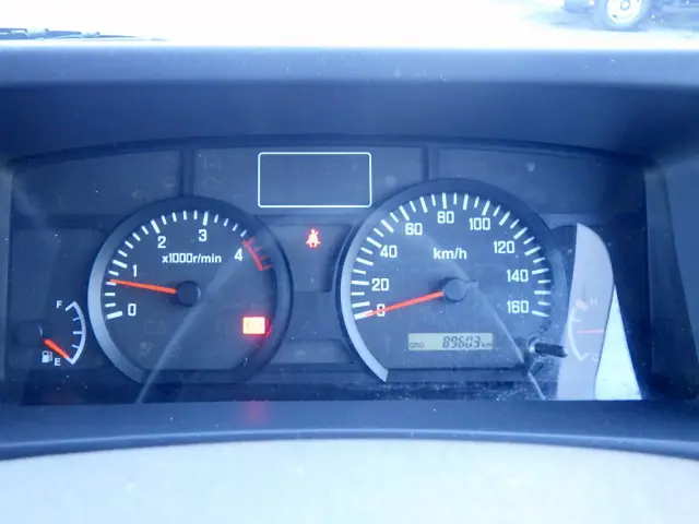 いすゞ エルフ TPG-NMR85AN(2WD)の写真49