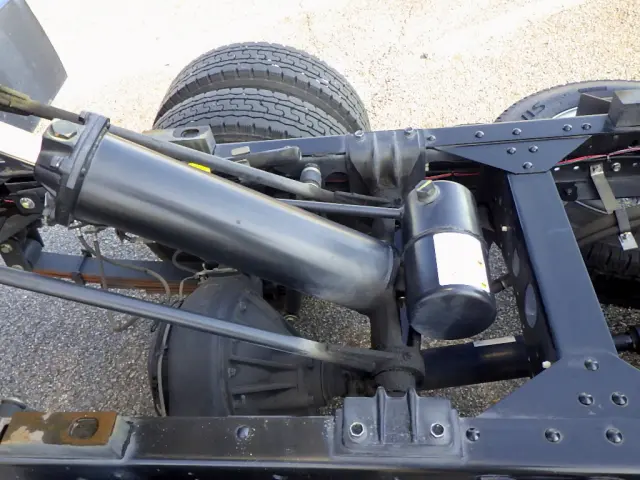 いすゞ エルフ 2RG-NJR88AN(2WD)の写真10
