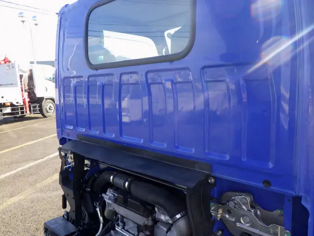 いすゞ エルフ 2RG-NJR88AN(2WD)の写真41