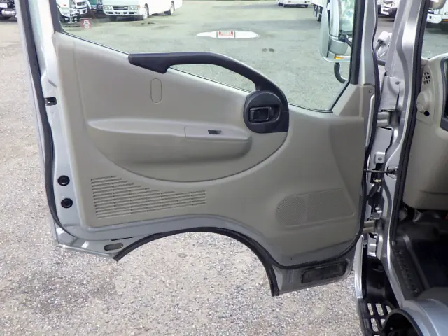 日産 アトラス CBF-SQ2F24(2WD)の写真47