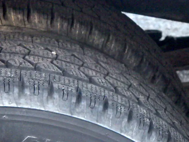 いすゞ エルフ TRG-NLR85AR(2WD)の写真21