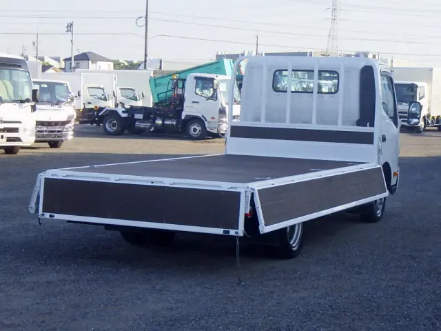 日野 デュトロ 2RG-XZU710M(2WD)の写真26