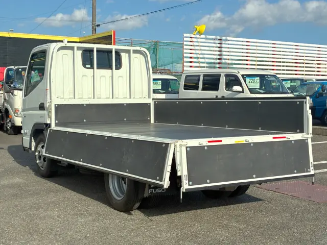 三菱 キャンター 2RG-FBA20(2WD)の写真7