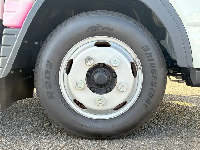 三菱 キャンター 2RG-FBA20(2WD)の写真42