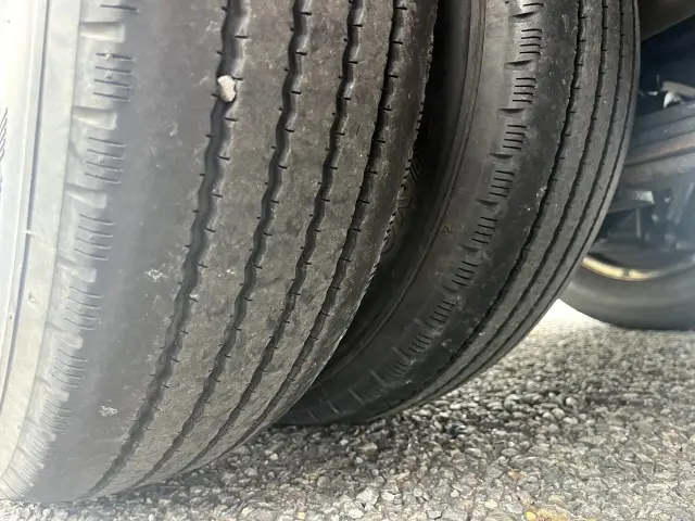 ３０００ｃｃのディーゼルターボエンジンに５ＭＴを搭載☆フル積載でも元気よく走ってくれます♪|いすゞ エルフ TRG-NJS85A(4WD)の写真2