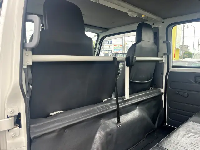 いすゞ エルフ TRG-NJS85A(4WD)の写真26