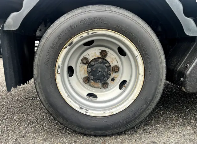 いすゞ エルフ TRG-NJS85A(4WD)の写真42