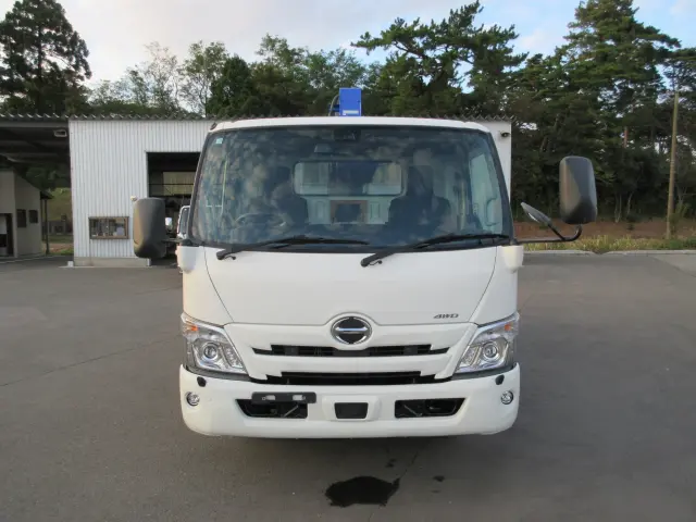 日野 デュトロ 2KG-XZU775M(4WD)の写真2