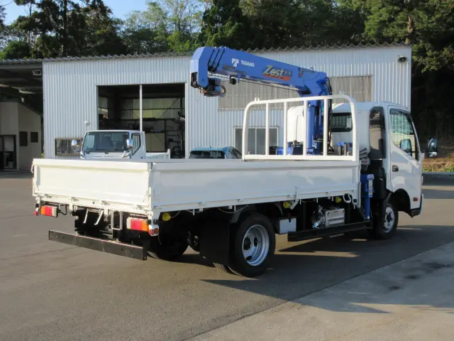 日野 デュトロ 2KG-XZU775M(4WD)の写真7