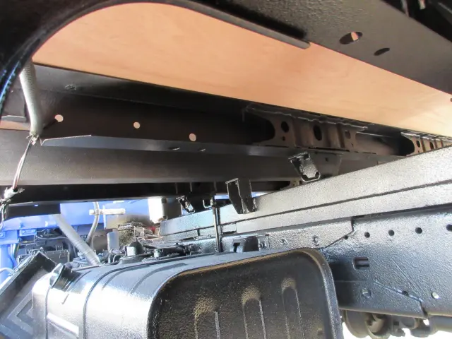 日野 デュトロ 2KG-XZU775M(4WD)の写真19