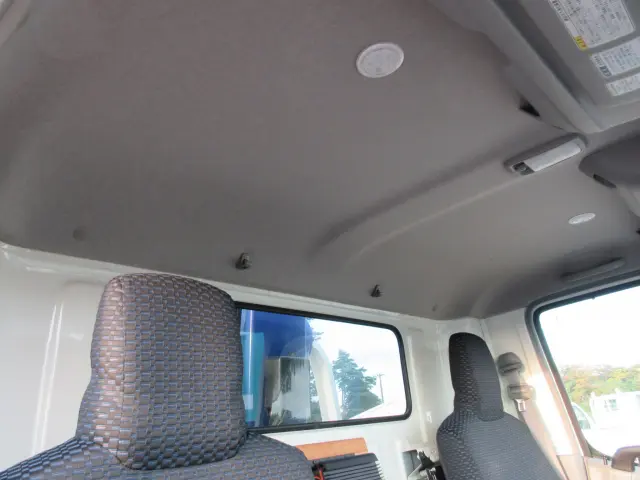 日野 デュトロ 2KG-XZU775M(4WD)の写真27