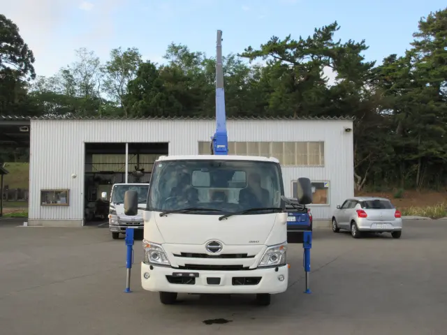 日野 デュトロ 2KG-XZU775M(4WD)の写真37