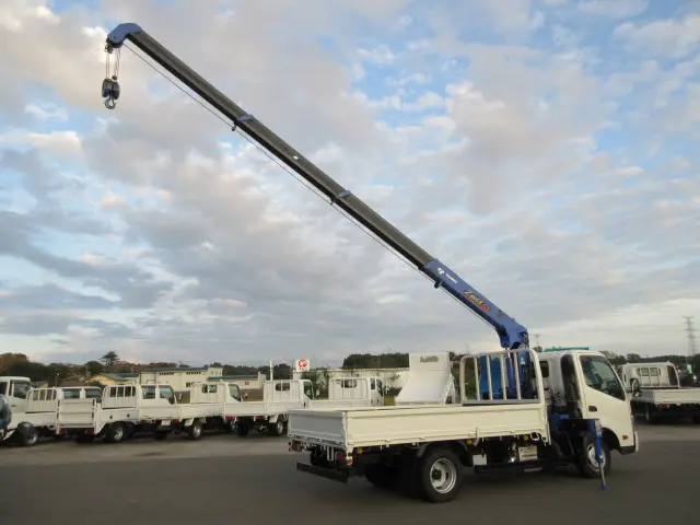 日野 デュトロ 2KG-XZU775M(4WD)の写真38