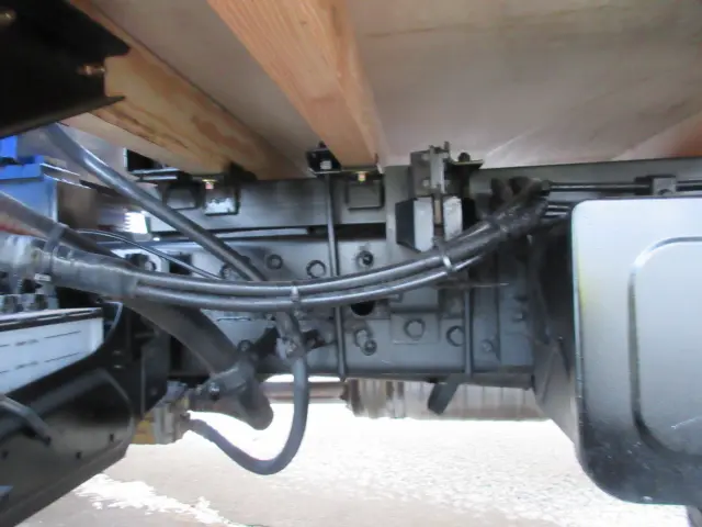 三菱 キャンター PA-FE83DEN(2WD)の写真15