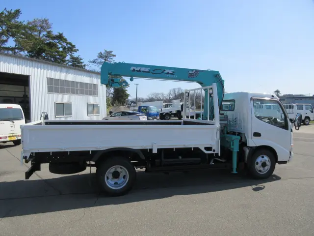 日野 デュトロ ＢＤＧ－ＸＺＵ３８８Ｍ(4WD)の写真8