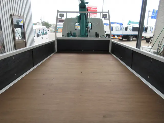 日野 デュトロ ＢＤＧ－ＸＺＵ３８８Ｍ(4WD)の写真9