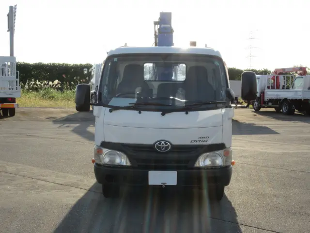 トヨタ ダイナ SKG-XZU685(4WD)の写真2