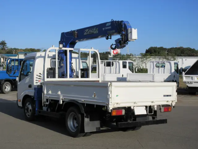 トヨタ ダイナ SKG-XZU685(4WD)の写真5