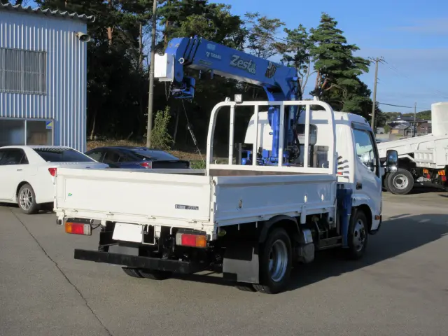 トヨタ ダイナ SKG-XZU685(4WD)の写真7