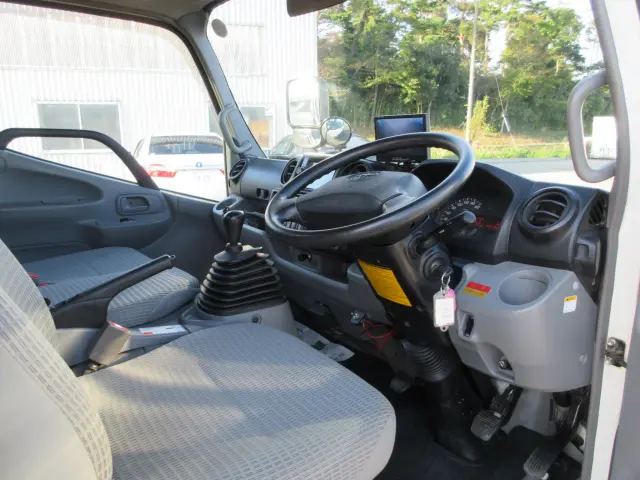 トヨタ ダイナ SKG-XZU685(4WD)の写真40