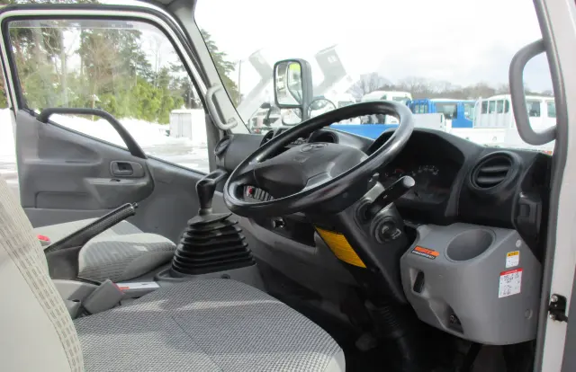 トヨタ ダイナ TKG-XZU695(4WD)の写真39