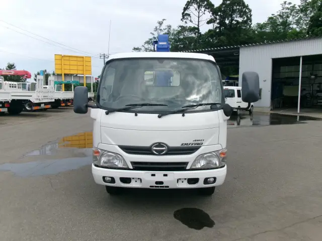 日野 デュトロ TKG-XZU695M(4WD)の写真2