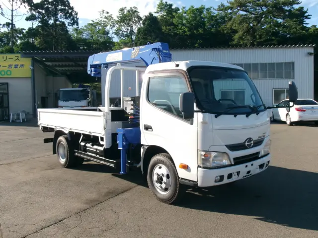 日野 デュトロ TKG-XZU695M(4WD)の写真3
