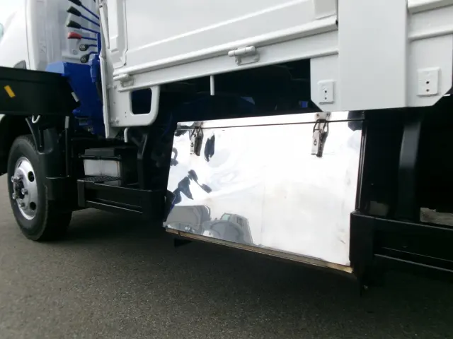 日野 デュトロ TKG-XZU695M(4WD)の写真17