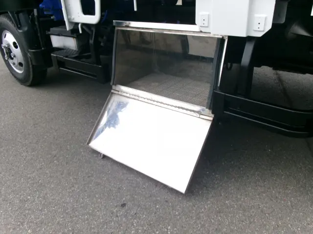日野 デュトロ TKG-XZU695M(4WD)の写真18